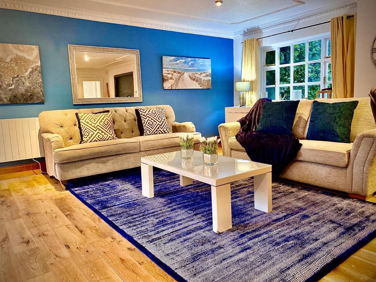 Beautiful Hot Tub Suite In Lytham St Annes Kültér fotó