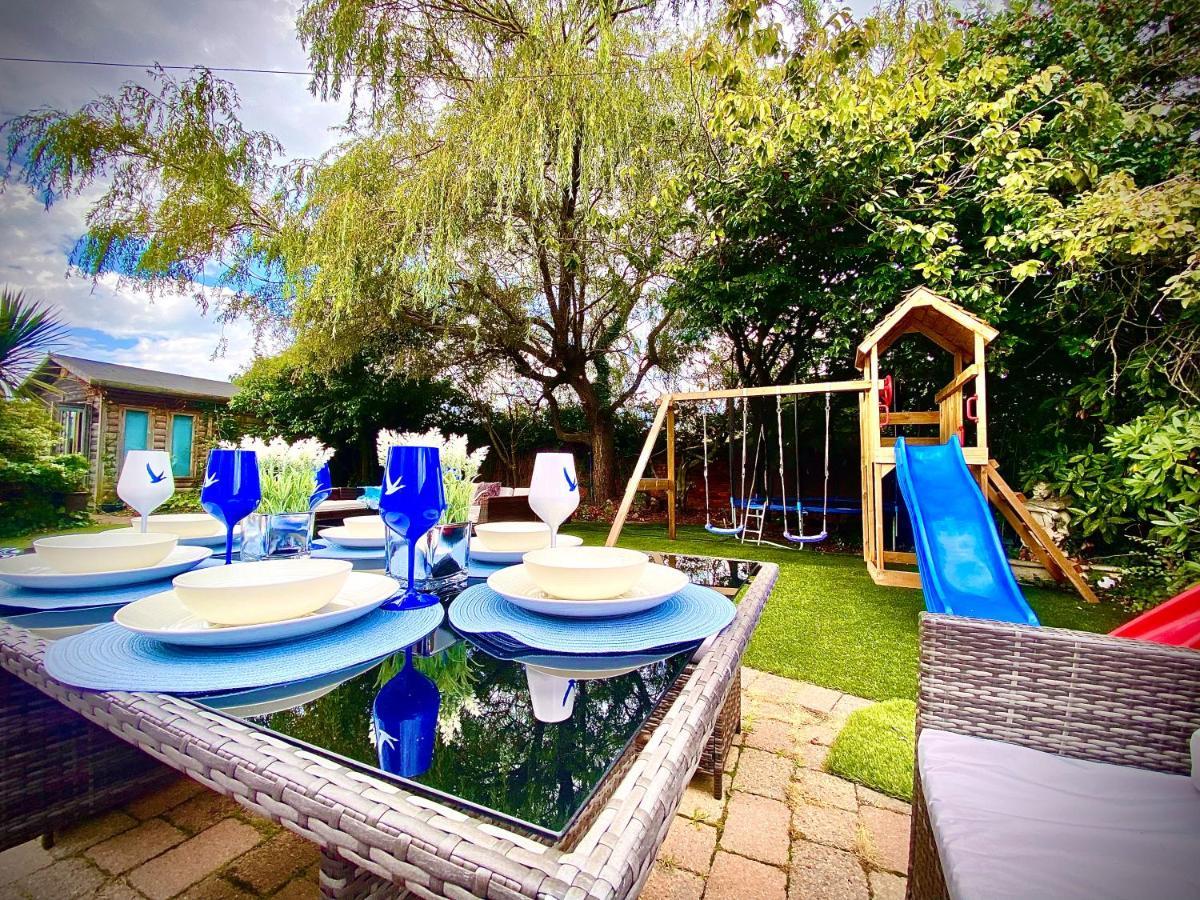 Beautiful Hot Tub Suite In Lytham St Annes Kültér fotó